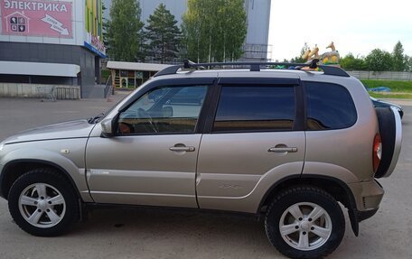 Chevrolet Niva I рестайлинг, 2013 год, 500 000 рублей, 19 фотография
