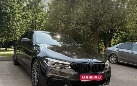 BMW 5 серия, 2019 год, 5 300 000 рублей, 2 фотография