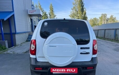 Chevrolet Niva I рестайлинг, 2018 год, 679 000 рублей, 5 фотография