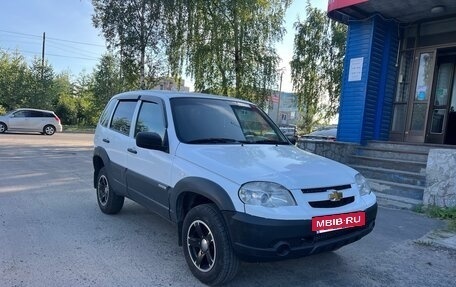 Chevrolet Niva I рестайлинг, 2018 год, 679 000 рублей, 12 фотография