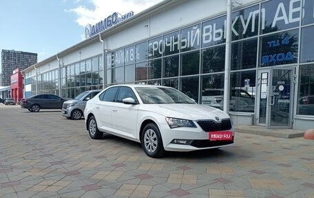 Skoda Superb III рестайлинг, 2019 год, 2 190 000 рублей, 1 фотография