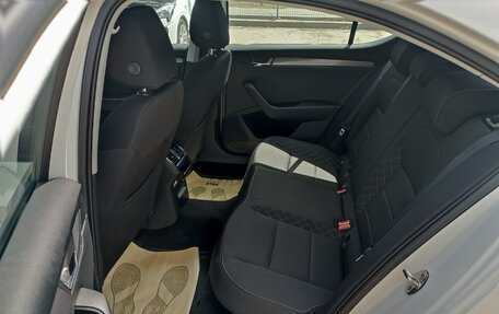 Skoda Superb III рестайлинг, 2019 год, 2 190 000 рублей, 10 фотография
