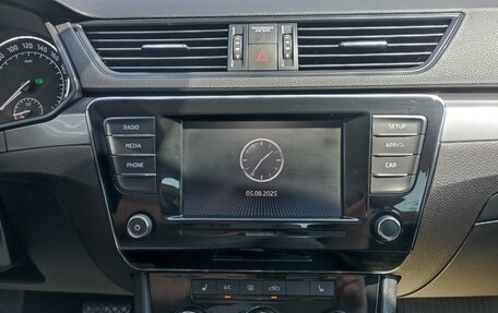 Skoda Superb III рестайлинг, 2019 год, 2 190 000 рублей, 20 фотография