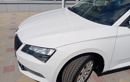 Skoda Superb III рестайлинг, 2019 год, 2 190 000 рублей, 23 фотография