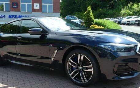 BMW 8 серия, 2022 год, 10 750 000 рублей, 8 фотография