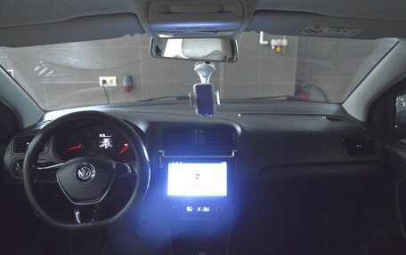 Volkswagen Polo VI (EU Market), 2017 год, 999 000 рублей, 9 фотография