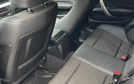 BMW 1 серия, 2011 год, 1 200 000 рублей, 7 фотография