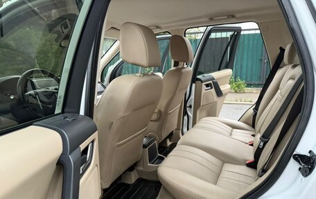 Land Rover Freelander II рестайлинг 2, 2012 год, 1 450 000 рублей, 14 фотография