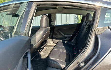 Tesla Model 3 I, 2018 год, 2 029 000 рублей, 3 фотография