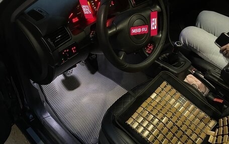 Audi A6, 1999 год, 670 000 рублей, 11 фотография