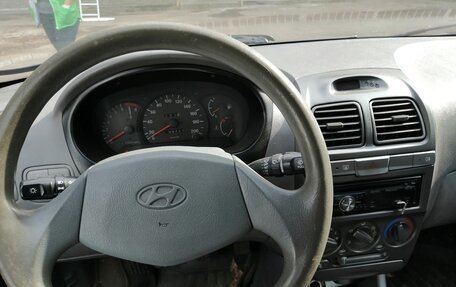 Hyundai Accent II, 2008 год, 240 000 рублей, 4 фотография