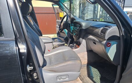 Toyota Land Cruiser 100 рестайлинг 2, 1999 год, 1 600 000 рублей, 19 фотография