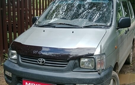 Toyota Lite Ace IV, 2002 год, 500 000 рублей, 1 фотография