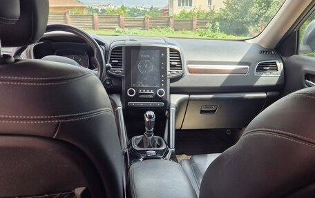 Renault Koleos II, 2018 год, 1 920 000 рублей, 6 фотография