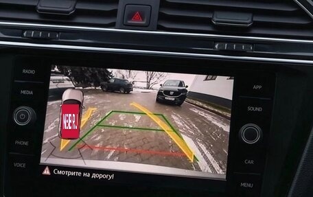 Volkswagen Tiguan II, 2018 год, 2 400 000 рублей, 22 фотография