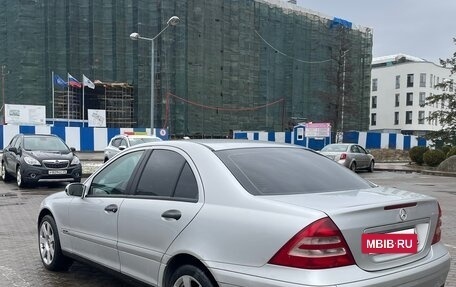 Mercedes-Benz C-Класс, 2005 год, 555 555 рублей, 5 фотография