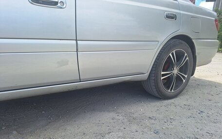 Toyota Carina, 2001 год, 440 000 рублей, 14 фотография