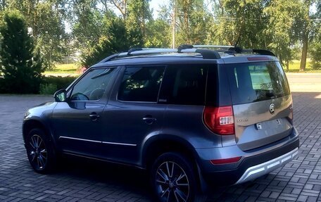 Skoda Yeti I рестайлинг, 2017 год, 1 300 000 рублей, 18 фотография