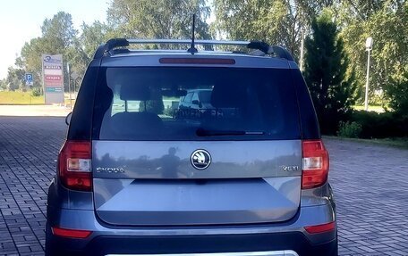 Skoda Yeti I рестайлинг, 2017 год, 1 300 000 рублей, 15 фотография