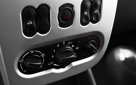 Renault Logan I, 2013 год, 649 000 рублей, 10 фотография