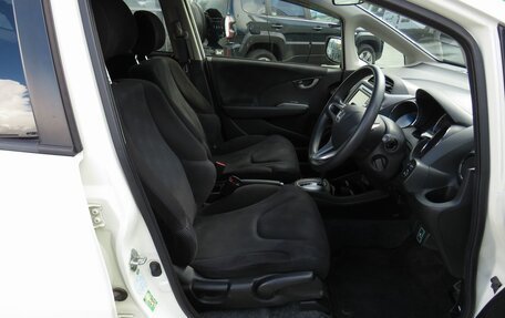 Honda Fit III, 2011 год, 900 000 рублей, 13 фотография