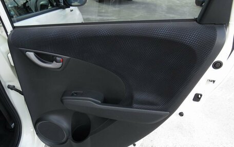 Honda Fit III, 2011 год, 900 000 рублей, 21 фотография