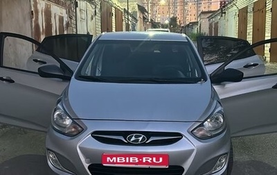 Hyundai Solaris II рестайлинг, 2011 год, 670 000 рублей, 1 фотография