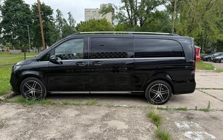 Mercedes-Benz V-Класс, 2024 год, 14 000 000 рублей, 3 фотография