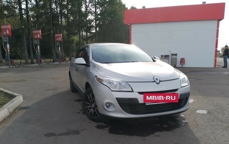 Renault Megane III, 2009 год, 550 000 рублей, 2 фотография