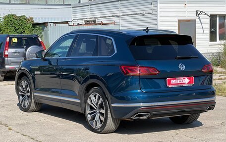 Volkswagen Touareg III, 2020 год, 4 980 000 рублей, 7 фотография