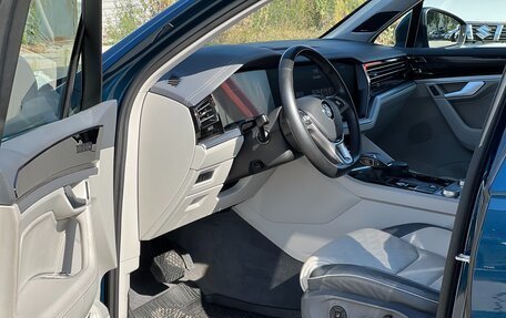 Volkswagen Touareg III, 2020 год, 4 980 000 рублей, 9 фотография