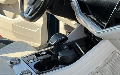 Volkswagen Touareg III, 2020 год, 4 980 000 рублей, 21 фотография