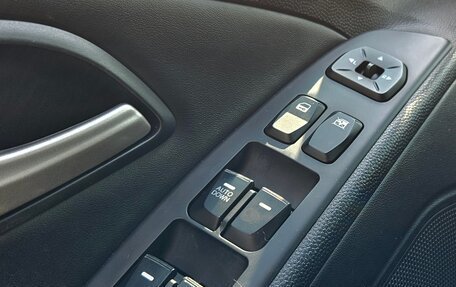 Hyundai ix35 I рестайлинг, 2013 год, 1 620 000 рублей, 10 фотография