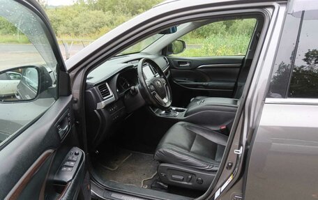 Toyota Highlander III, 2015 год, 3 450 000 рублей, 7 фотография