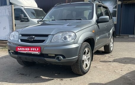 Chevrolet Niva I рестайлинг, 2012 год, 455 000 рублей, 2 фотография
