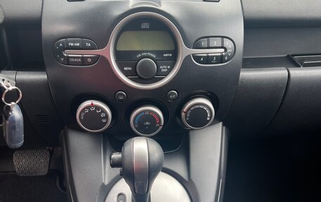 Mazda 2 III, 2009 год, 850 000 рублей, 12 фотография