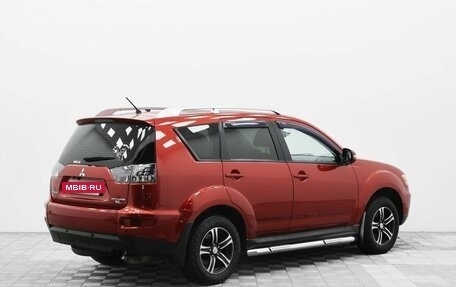 Mitsubishi Outlander III рестайлинг 3, 2010 год, 990 000 рублей, 5 фотография