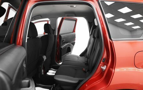 Mitsubishi Outlander III рестайлинг 3, 2010 год, 990 000 рублей, 15 фотография