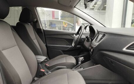 Hyundai Solaris II рестайлинг, 2017 год, 1 320 000 рублей, 10 фотография