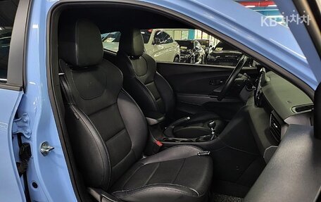Hyundai Veloster II, 2020 год, 1 585 000 рублей, 13 фотография