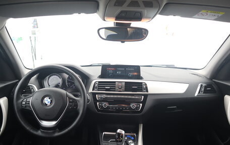 BMW 1 серия, 2018 год, 1 745 000 рублей, 14 фотография