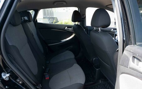 Hyundai Solaris II рестайлинг, 2011 год, 595 000 рублей, 11 фотография