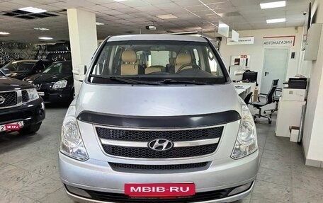 Hyundai Grand Starex Grand Starex I рестайлинг 2, 2009 год, 999 000 рублей, 2 фотография