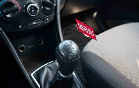 Hyundai Solaris II рестайлинг, 2011 год, 595 000 рублей, 22 фотография