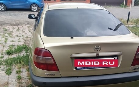Toyota Avensis III рестайлинг, 2001 год, 300 000 рублей, 9 фотография
