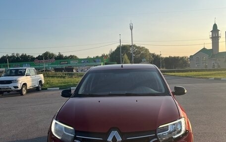 Renault Logan II, 2018 год, 870 000 рублей, 11 фотография