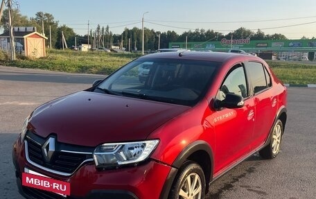 Renault Logan II, 2018 год, 870 000 рублей, 9 фотография