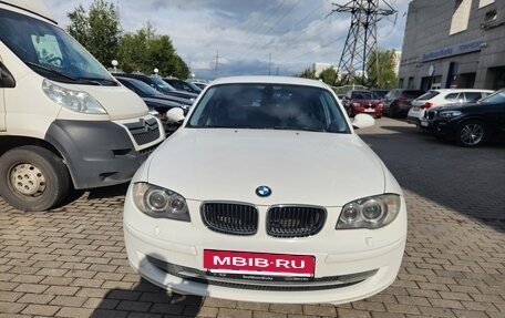BMW 1 серия, 2009 год, 1 000 000 рублей, 12 фотография