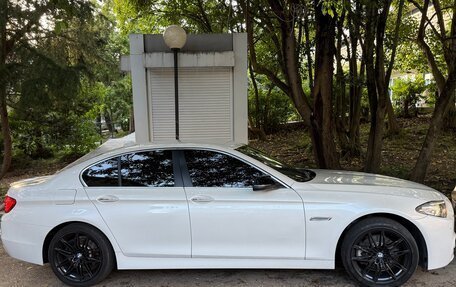 BMW 5 серия, 2014 год, 2 800 000 рублей, 8 фотография