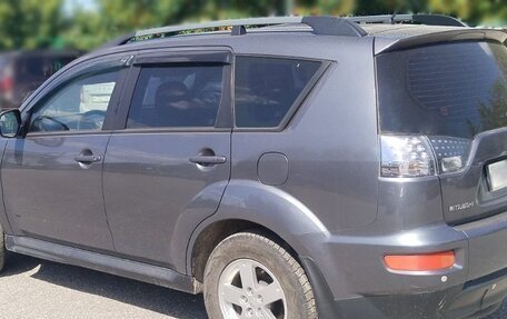 Mitsubishi Outlander III рестайлинг 3, 2011 год, 1 500 000 рублей, 5 фотография